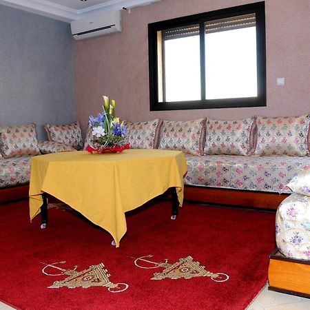 Hotel Al Madina Safi Bilik gambar