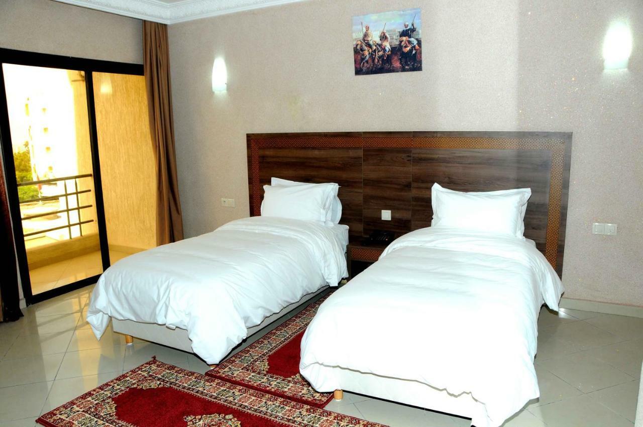 Hotel Al Madina Safi Luaran gambar