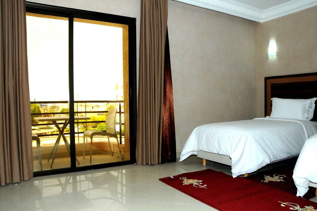 Hotel Al Madina Safi Luaran gambar